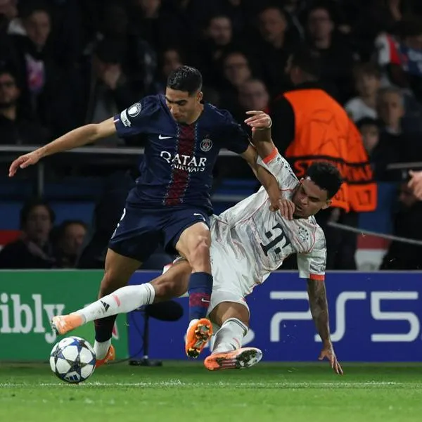 Así fue la patada de Luis Díaz a Achraf Hakimi en el PSG vs. Bayern Múnich por Champions League, que le costó tres fechas de suspensión