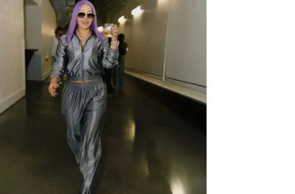 Fariana brilla en Latin Grammy 2025 con su nuevo sencillo 'Bebiembre' y destaca en la gala