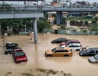 El balance de las inundaciones en Vietnam ascienda a 90 muertos