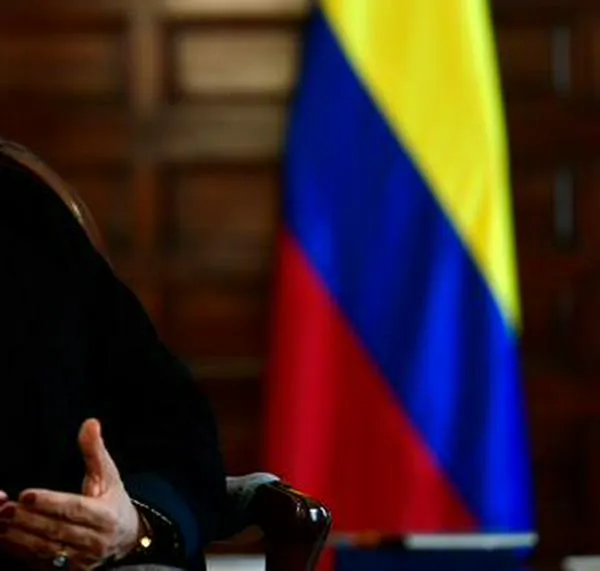 “La diplomacia no vive solo en los grandes salones”: canciller en medio de críticas