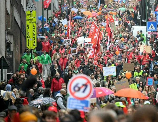Bélgica: los sindicatos se movilizan para una huelga de tres días contra las medidas de austeridad