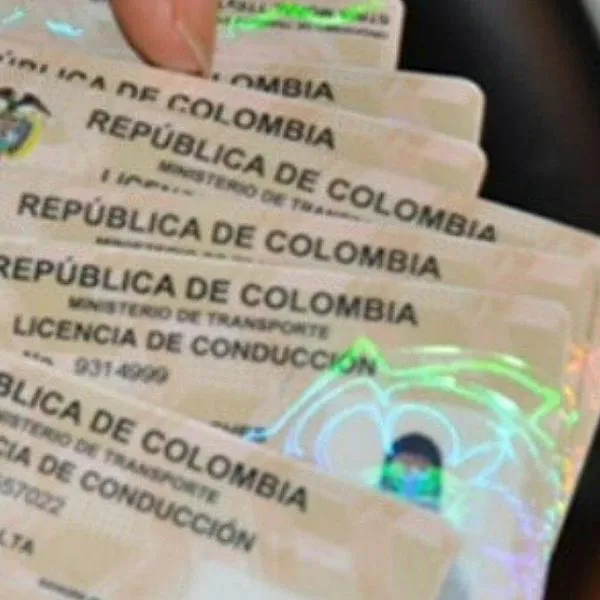 Alertan en trámite de licencia de conducción por academias: puede perder dinero
