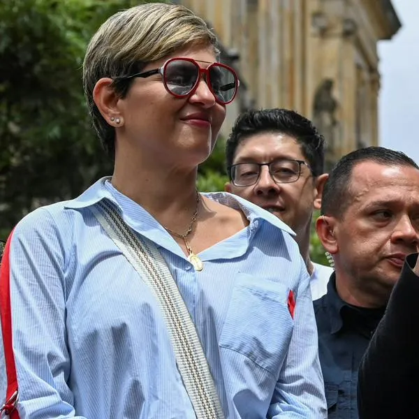 Familia de Verónica Alcocer y los millonarios movimientos en Banco Agrario