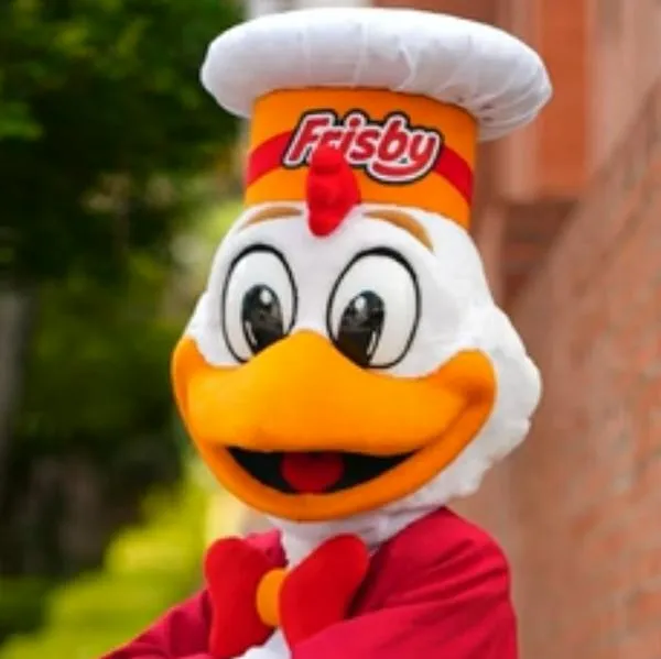 Frisby España tendrá que suspender el uso de marca temporalmente por orden del Juzgado Mercantil de Alicante y sonríe empresa en Colombia. 