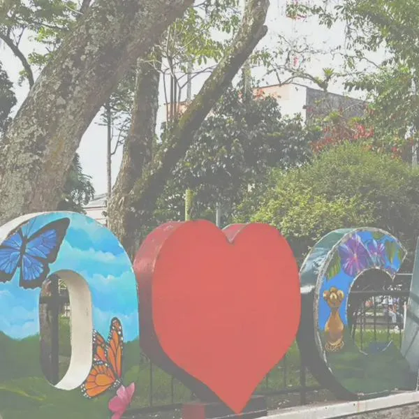 Ciudad sobre letras o Villa Marulanda