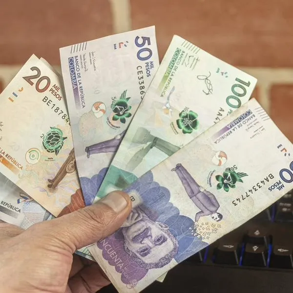 Cuánto debe subir salario mínimo 2026, según productividad laboral del Dane