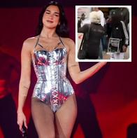 Dua Lipa en Bogotá tuvo sorpresa en panadería por escena callejera, video viral
