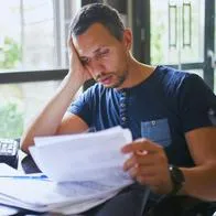 La pensión de 13,6 millones de trabajadores en Colombia está en riesgo debido a que laboran en la informalidad y no cotizan al sistema.