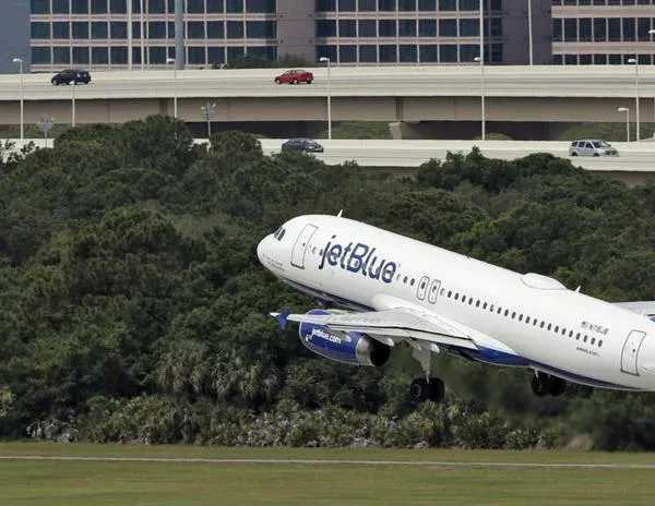 Airbus pide retirar 6.000 aviones por un problema en un software de control de vuelo