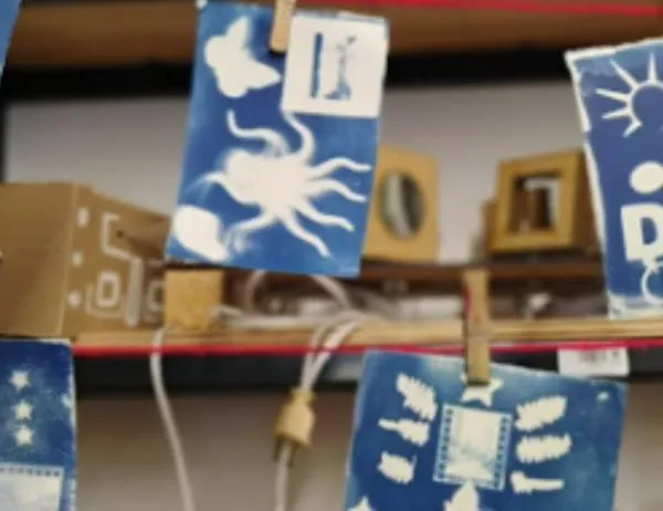 Participa en el Taller de cianotipia en cerámica ¡Entrada libre! 