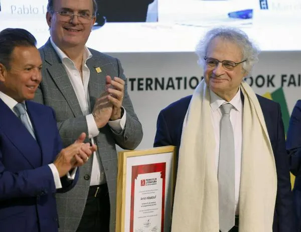 Premio a Amin Maalouf y Barcelona como invitada marcan el inicio de la FIL de Guadalajara