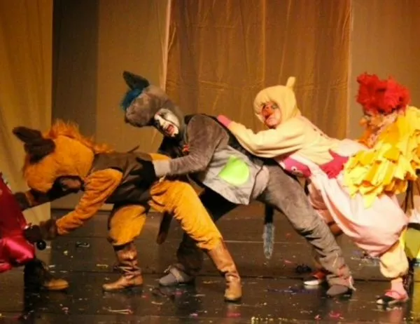 La obra de teatro 'Burrito un cobarde valiente' llega al Centro Cultural Compartir La Pilona 10 en Ciudad Bolívar 