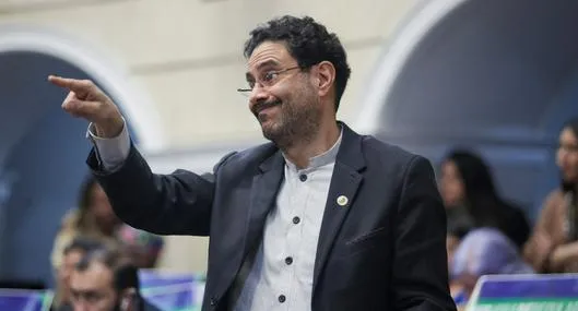 Encuesta Invamer: Iván Cepeda ganaría elecciones presidenciales 2026