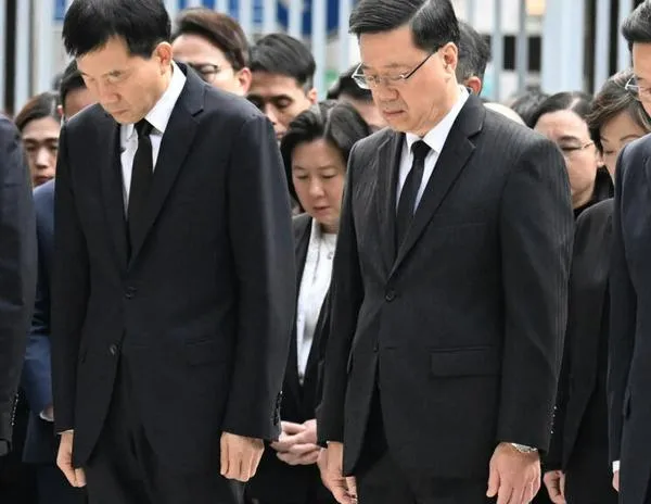 El líder de Hong Kong ordena una investigación sobre el incendio mortal que dejó 151 muertos