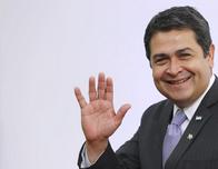 Queda en libertad el expresidente de Honduras, Juan Orlando Hernández, tras indulto de Donald Trump