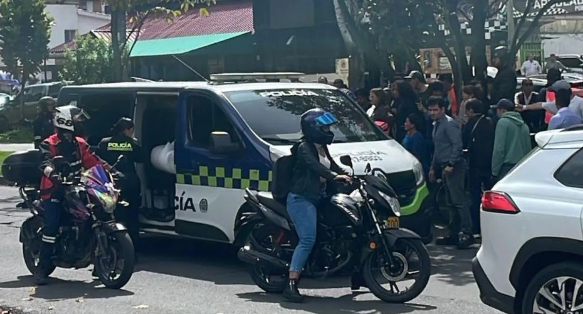 Reportan un muerto en el norte de Bogotá en presunto caso de robo; esto se sabe. Al parecer, hubo un herido y cruce de disparos.