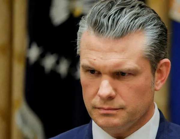 "Poco serio": condena a Hegseth tras usar caricatura de la tortuga Franklin para celebrar ataques en el Caribe