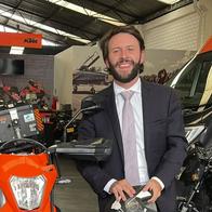 Quién era Jean Claude Bossard, joven que fue asesinado en Bogotá; trabajó en Centroamericanos y era muy apasionado por las motos. 