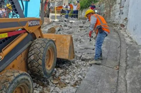 Caldas: Transforman calles, casi lista la sintética, descuento en impuestos y  atacarán el ruido y basuras