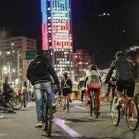 Ciclovía nocturna de Bogotá 