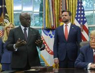 Trump recibe a líderes de RD Congo y Ruanda para firmar un acuerdo de paz, sin tregua en el terreno