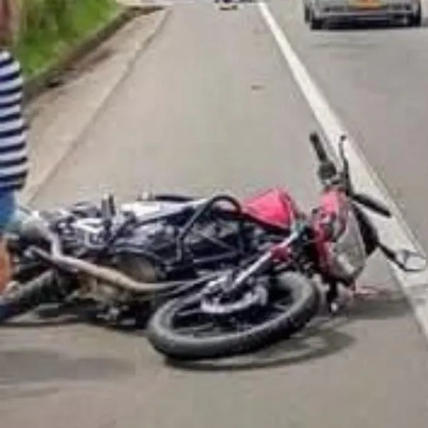 Murió el motociclista involucrado en el accidente con lujoso carro Ferrari en vía La Calera-Sopó este 4 de diciembre, confirman autoridades. 