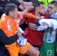 Pelea Medellín vs. Nacional