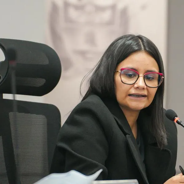 Destapan razón por que Petro se habría arrepintió de echar a Angie Rodríguez