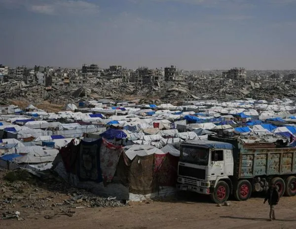 La tregua en Gaza está incompleta sin una "retirada total" de Israel, afirma el primer ministro de Qatar