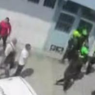 Hombre fue atacado por error con arma blanca en Bogotá y está en una UCI. Todo ocurrió en la noche de Velitas. 