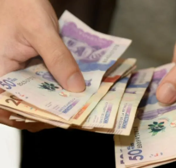 Aumento del salario mínimo podría condicionar hasta el 60 % de la inflación