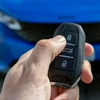 Cómo conseguir carros a $15 millones en Colombia, modelo 2021 Nissan, BMW y más