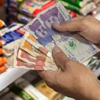 Salario mínimo 2026: Fenalco rechaza aumento del 16 % que proponen los sindicatos y señalan que el incremento no debería superar el 6,21 %.