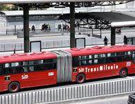 Redistribución y adición de servicios y rutas en la estación de TransMilenio La Campiña en Suba 