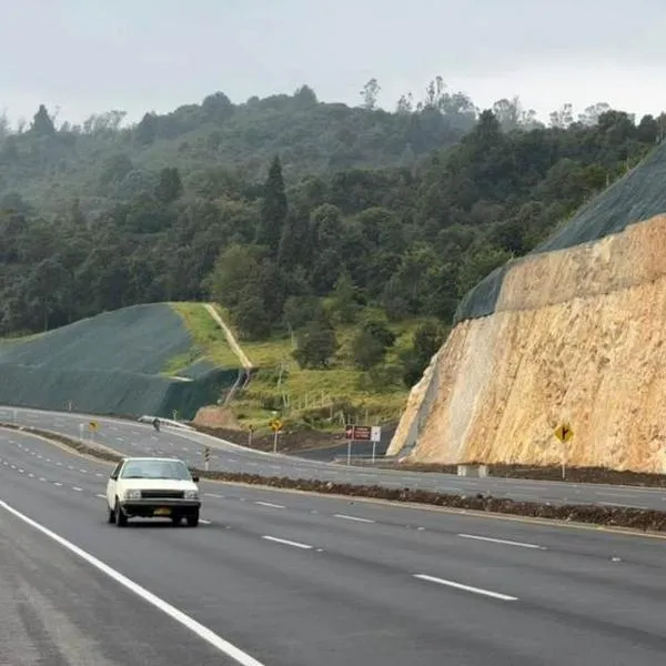 Vía Bogotá- Girardot tuvo importante estreno que beneficiará a conductores