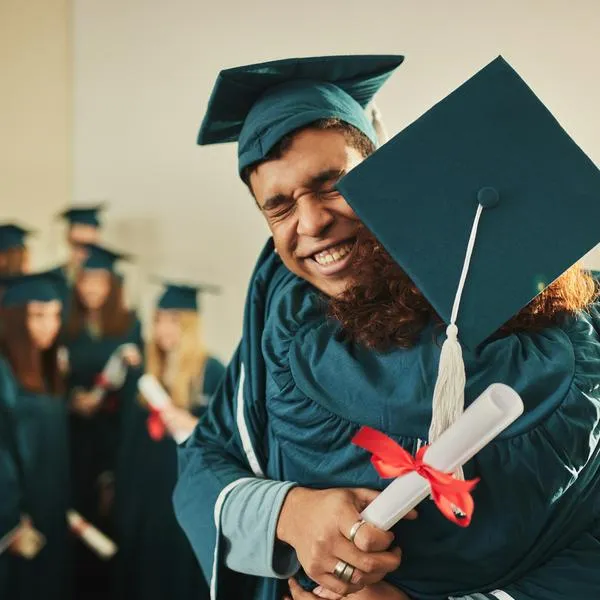 Están son diez carreras más recomendadas para estudiar en 2026; las pagan bien
