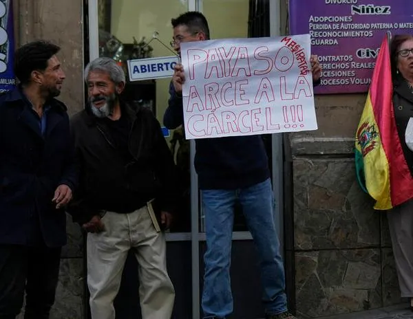 Bolivia: Detenido el ex presidente Luis Arce por presunta corrupción