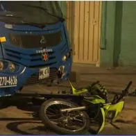 Patrullera de Policía fue arrollada por bus de SITP en Bogotá por pasarse pare
