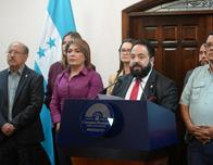 Crisis electoral en Honduras: Congreso afirma que "no validará" los comicios; Nasralla se proclama vencedor