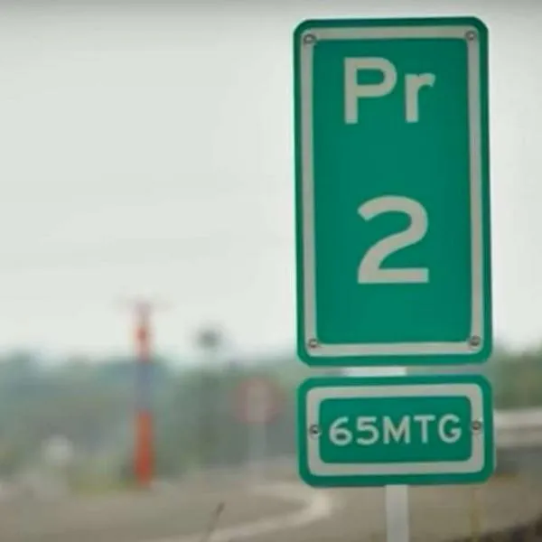 Por qué la señal PR en Colombia ayuda a seguridad en carreteras y qué significa