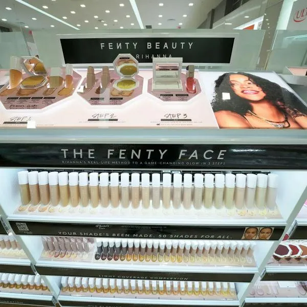 Maquillaje de Rihanna llega a Colombia, Fenty Beauty y Fenty Skin