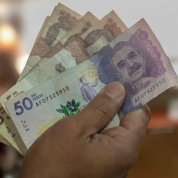 Peso colombiano tendrá 3 meses de volatilidad en Latinoamérica, según cálculos de Bloomberg Línea, y esto podría pasar con los billetes. 