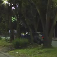 Imágenes de cómo quedó el carro en que murieron mujer y bebé en Bogotá; hubo extraño accidente y un hombre resultó herido. 