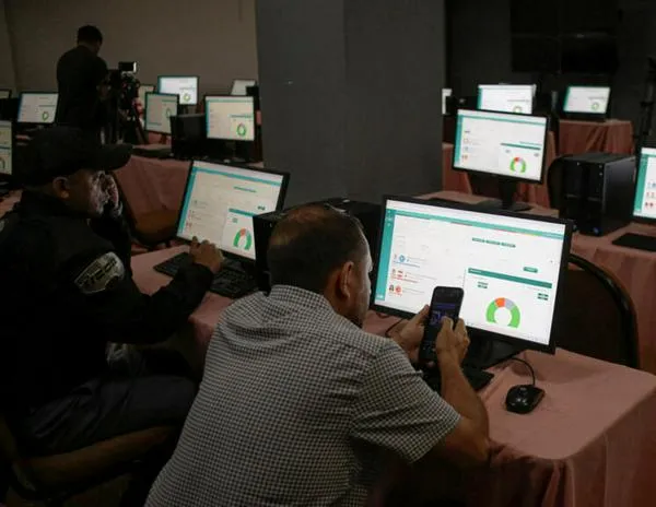 Elecciones en Honduras: el CNE denuncia "intimidación"a las puertas del escrutinio especial