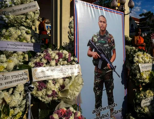 Camboya afirma que Tailandia sigue bombardeando, pese a la declaración de Trump sobre un alto el fuego