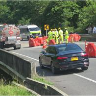 Vía Manizales Medellín hoy: hubo ataque con explosivos y hay paso en un carril 