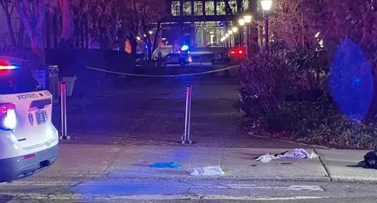 Entrada de la Universidad de Brown, donde ocurrió una balacera que dejó a dos personas asesinadas y ocho heridas
