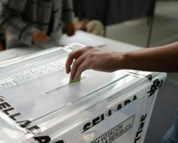 Chile elige nuevo presidente: recuento de votos entre Jara y Kast, tras jornada electoral normal