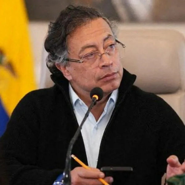 El presidente de Colombia, Gustavo Petro, expresó su molestia por supuesto bloqueo de trino tras triunfo de José Antonio Kast en Chile.