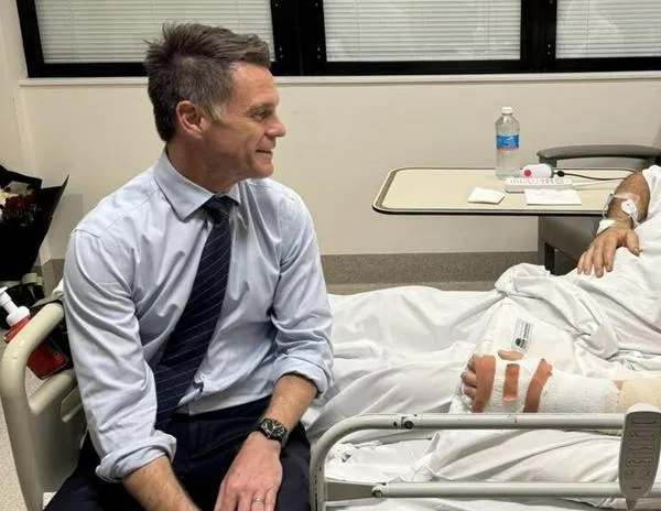 Migrante, musulmán y padre: la historia del "héroe" que desarmó a un tirador en Australia